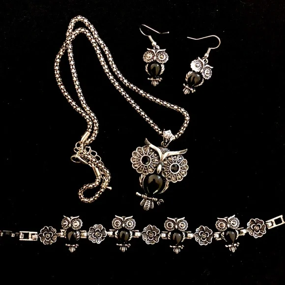 Night owl jewelry set matching necklace bracelet earrings - Picture 1 of 11